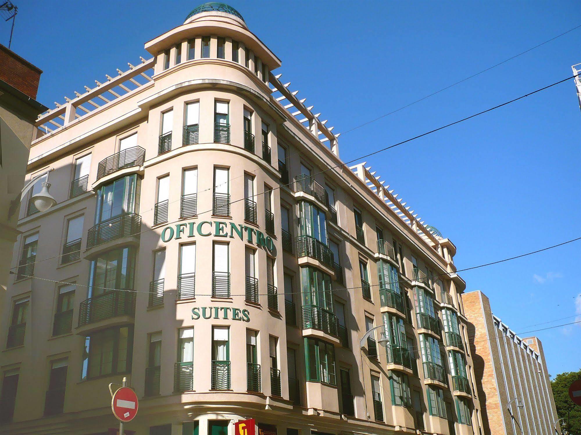 מאלגה Apartamentos Suites Oficentro מראה חיצוני תמונה